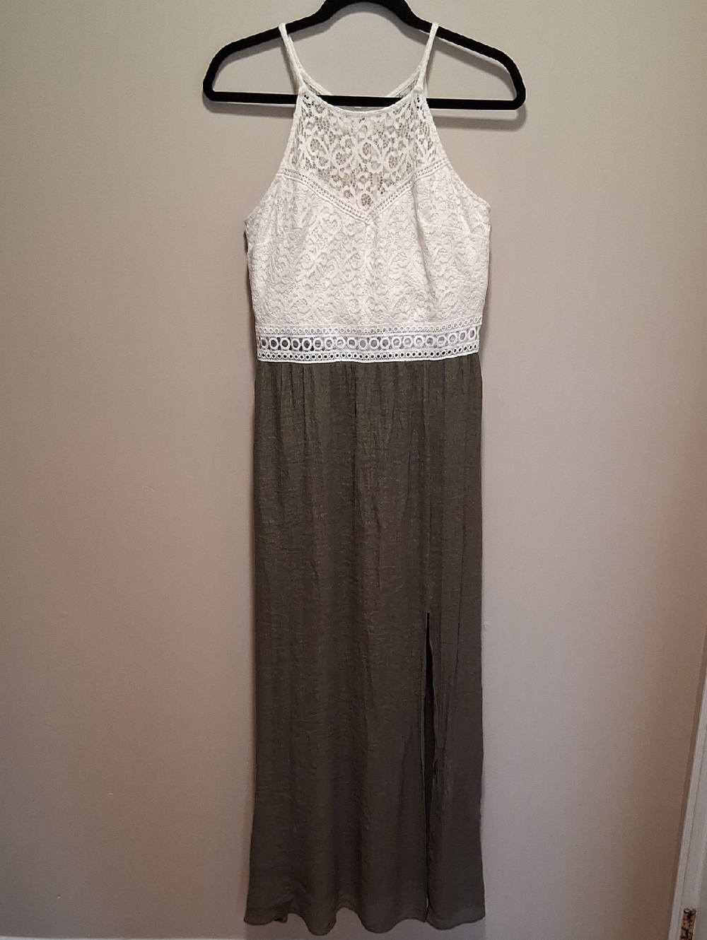 Lace Bodice Tank Maxi Dress in Cream and Olive